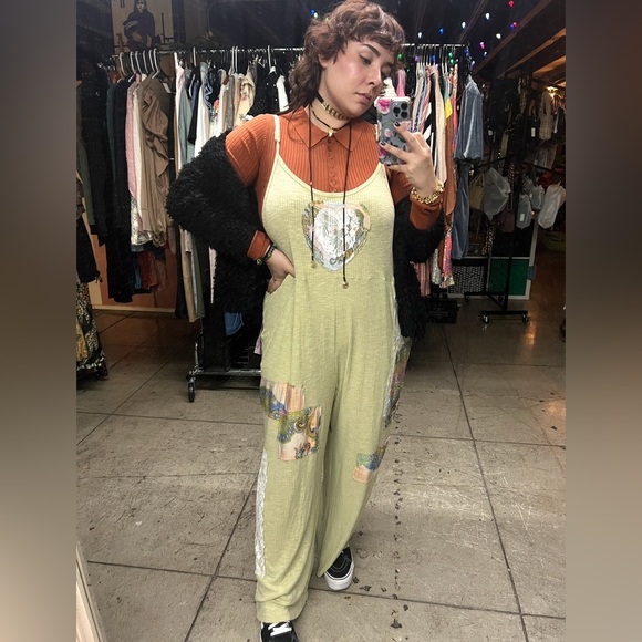 131B. Ribbed Patched Vintage Wash Jumpsuit - Green - Picture 8 of 8